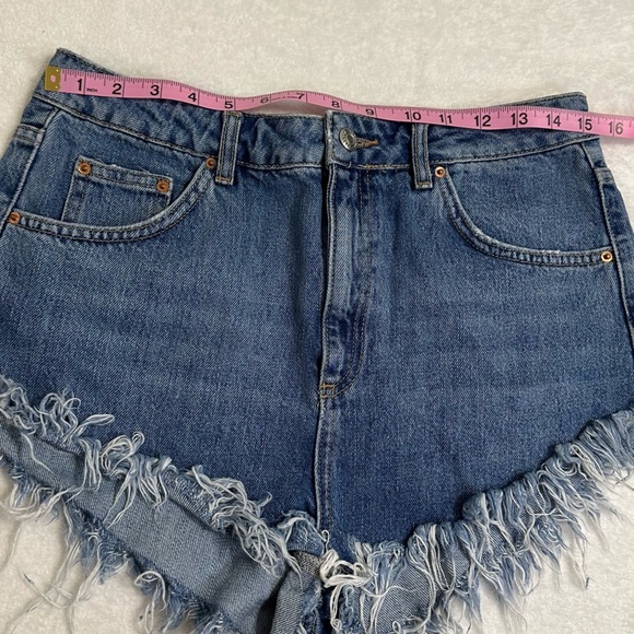 Bundle Summer Topshop Moto KIRI Black and Blue Jean Shorts with Distressed Hem - Picture 4 of 13